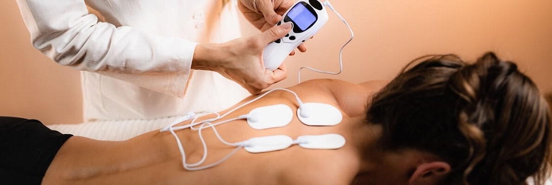 Физиотерапевтический сеанс в клинике Azimed Hospital, Бухара, Узбекистан